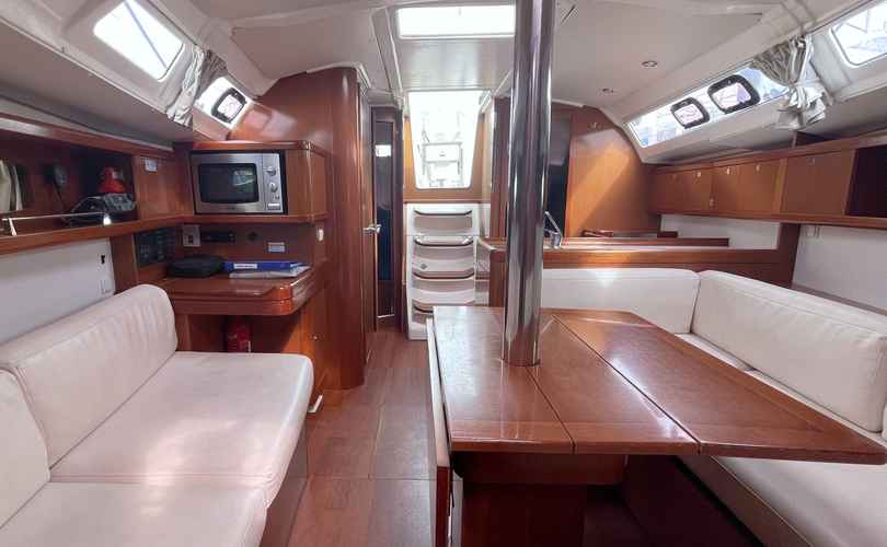 Photo Oceanis 37 (2010)