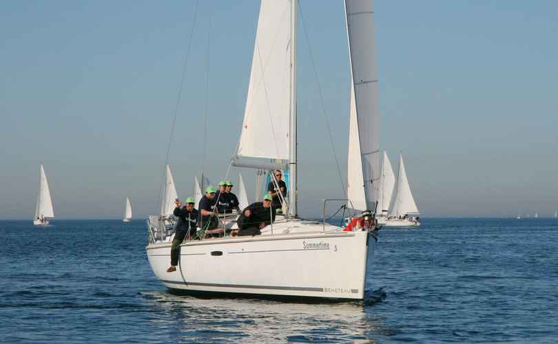 Oceanis 37
