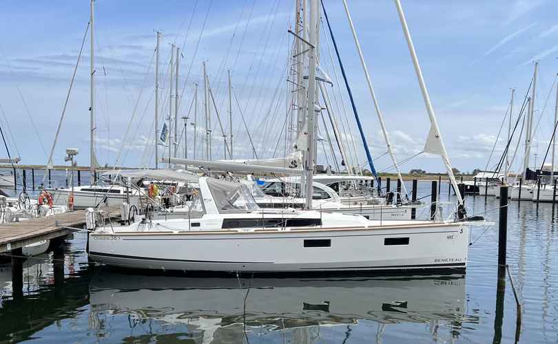 Photo Oceanis 38.1 (2022)