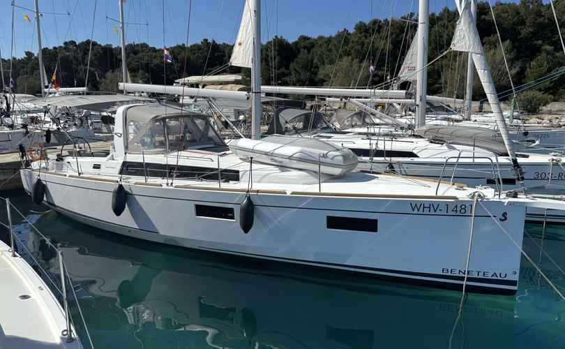 Oceanis 38.1