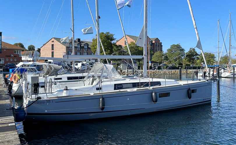 Photo Oceanis 38.1 (2021)