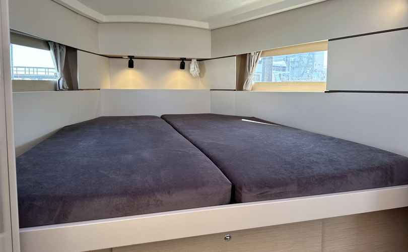 Oceanis 38.1