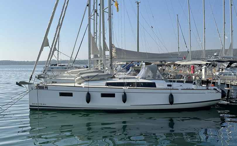 Photo Oceanis 38.1 (2021)