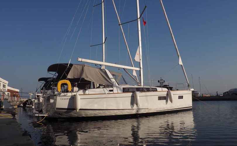 Oceanis 38.1