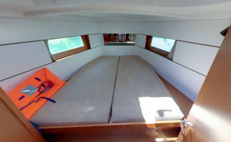 Oceanis 38.1