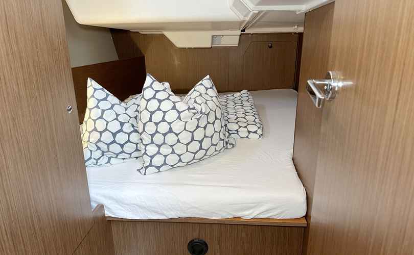 Oceanis 38.1