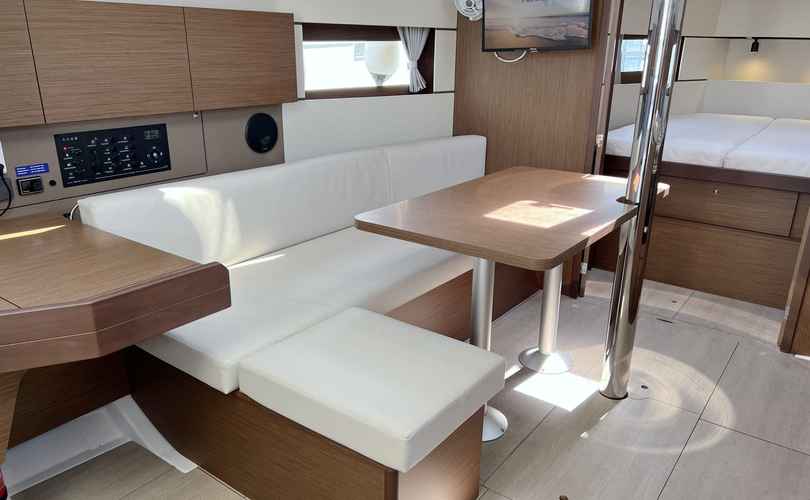 Photo Oceanis 38.1 (2022)