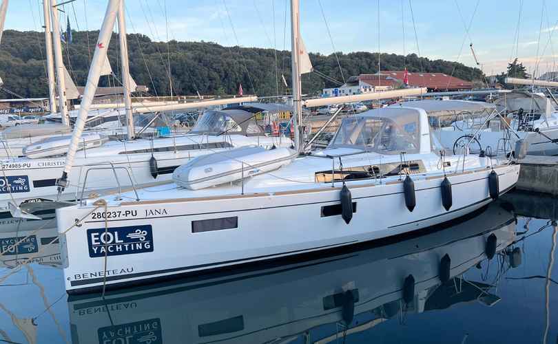 Photo Oceanis 38.1 (2023)