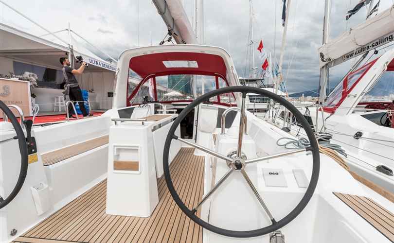 Oceanis 38.1