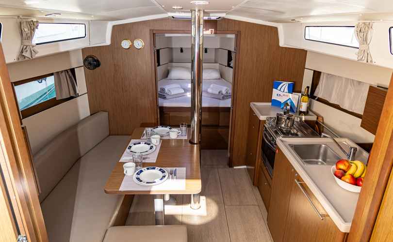 Photo Oceanis 38.1 (2021)