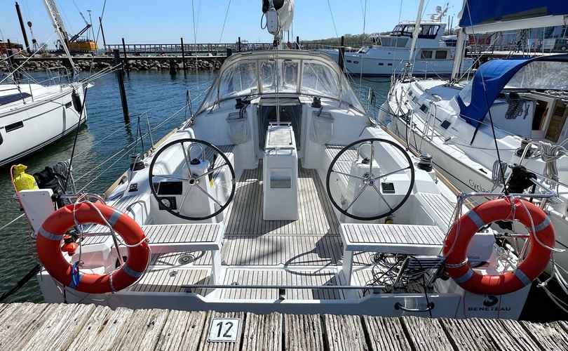 Oceanis 38.1