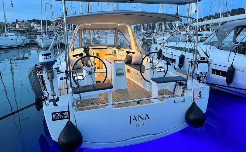 Photo Oceanis 38.1 (2023)