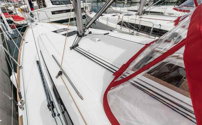 Oceanis 38.1