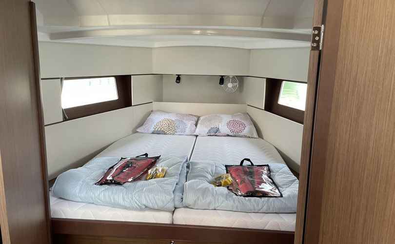 Photo Oceanis 38.1 (2023)