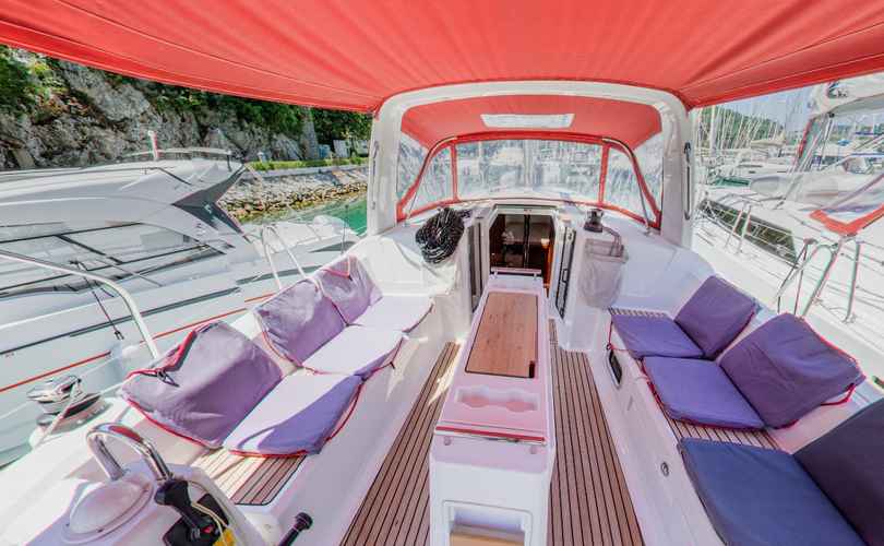 Oceanis 38.1