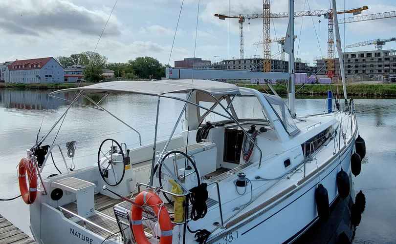 Oceanis 38.1