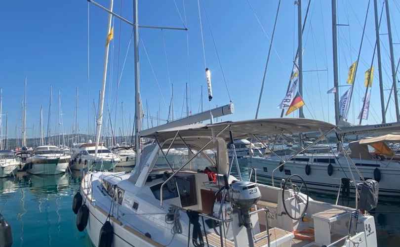 Photo Oceanis 38.1 (2023)