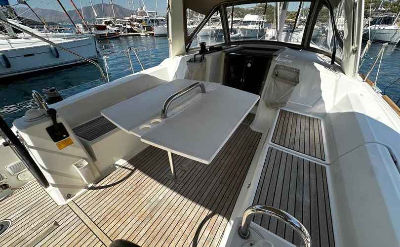 Photo Oceanis 38.1 (2019)