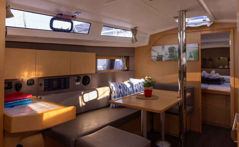 Photo Oceanis 38 (2014)