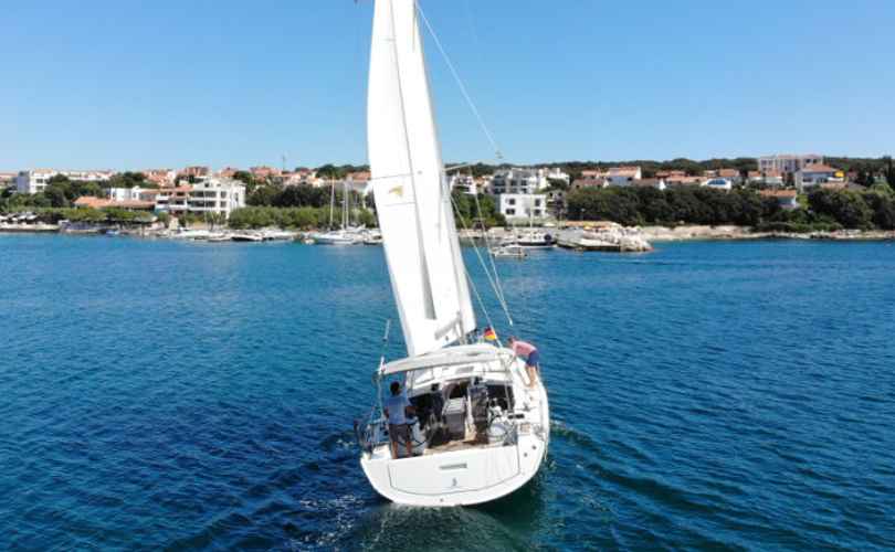 Photo Oceanis 41.1 (2021)