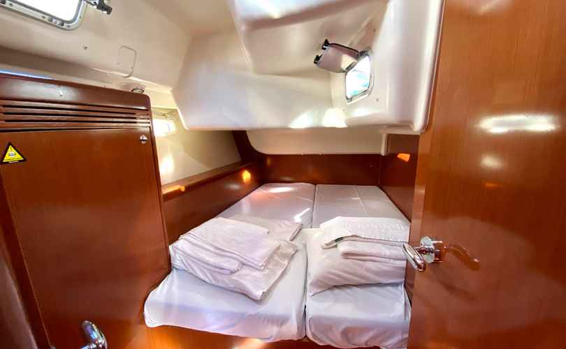 Photo Oceanis 43 (2010)