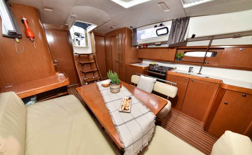 Photo Oceanis 43 (2009)