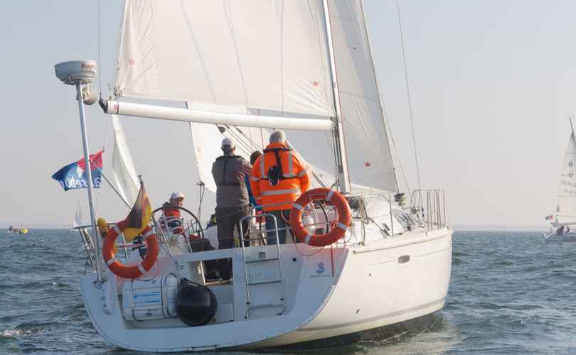 Oceanis 43