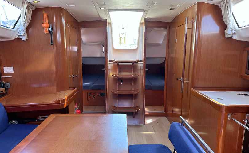 Photo Oceanis 43 (2011)