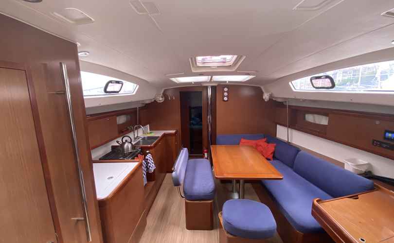 Photo Oceanis 43 (2011)