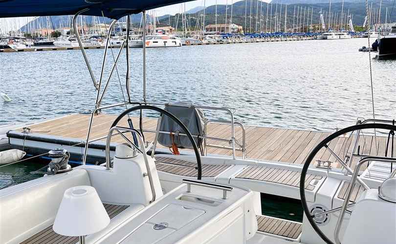 Photo Oceanis 43 (2010)