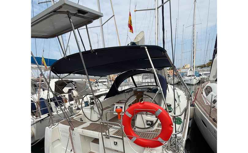 Oceanis 43