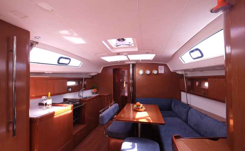 Photo Oceanis 43 (2011)