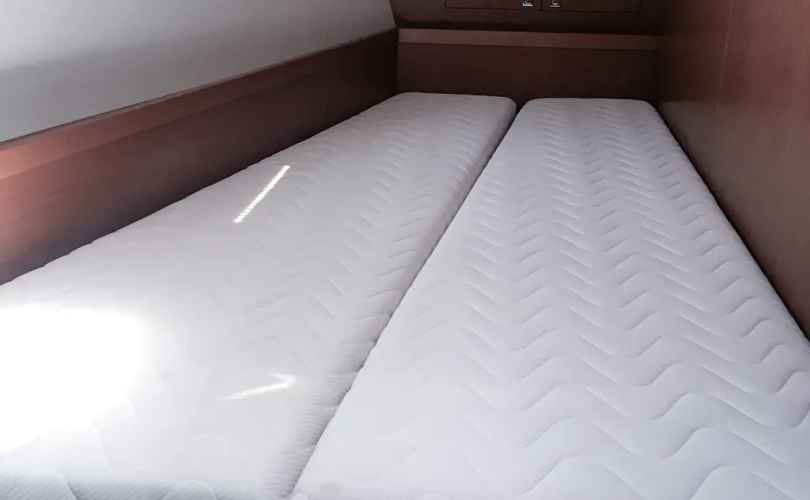 Oceanis 45