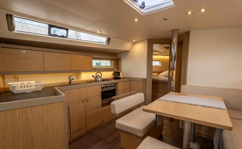 Oceanis 45
