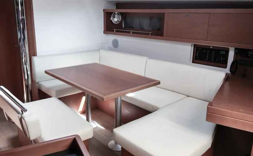 Oceanis 45