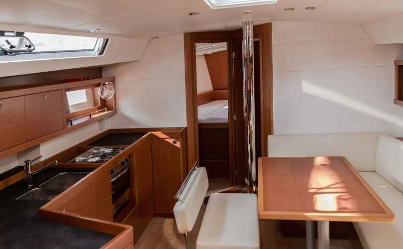 Oceanis 45