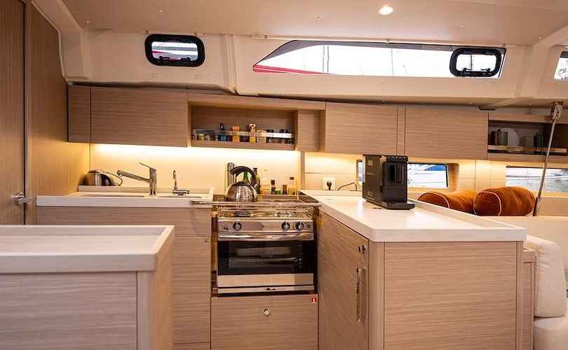 Oceanis 47