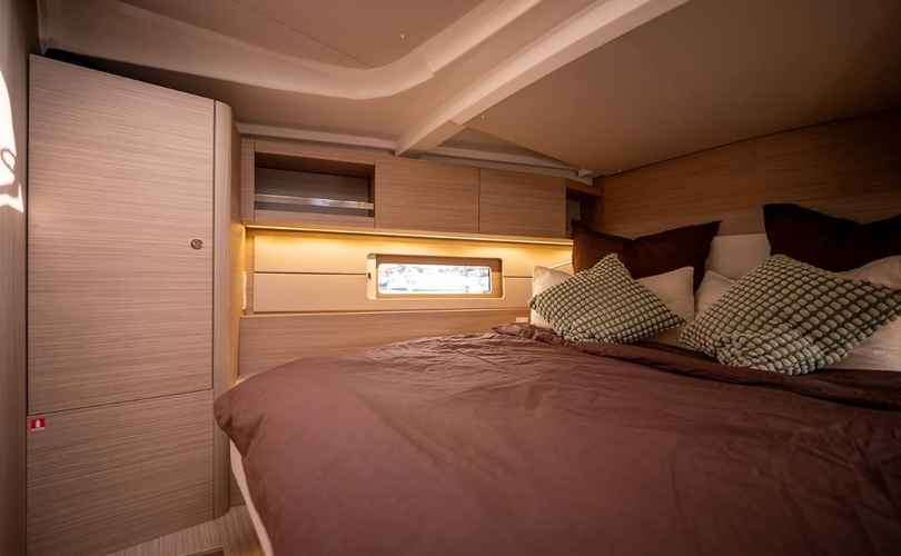 Oceanis 47