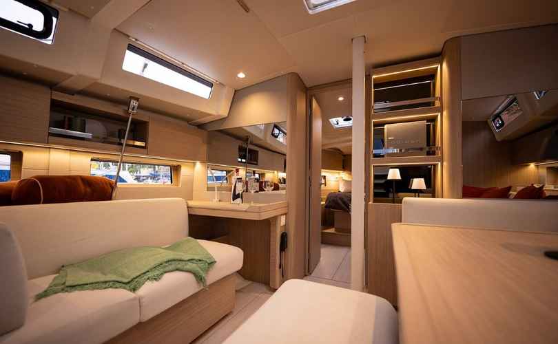 Oceanis 47