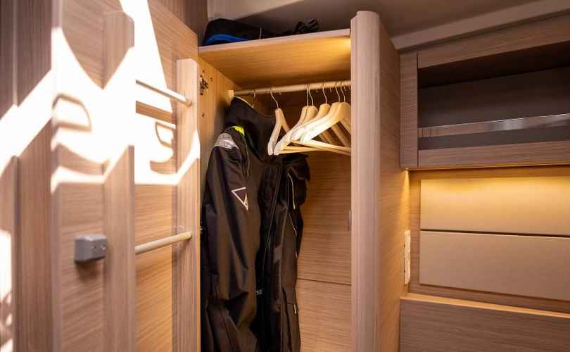 Oceanis 47