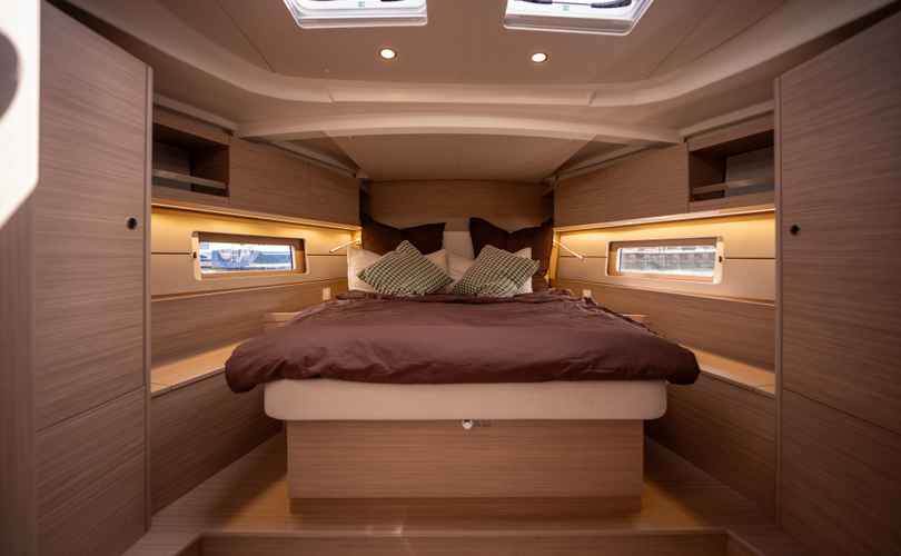 Oceanis 47