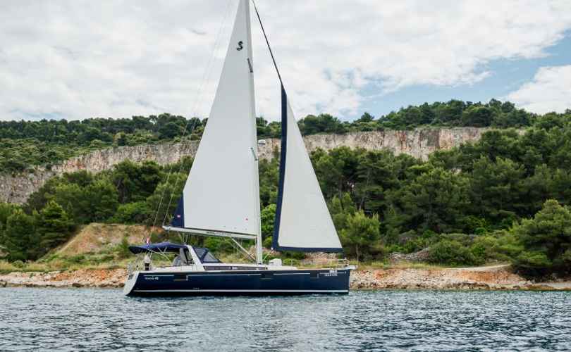 Oceanis 48
