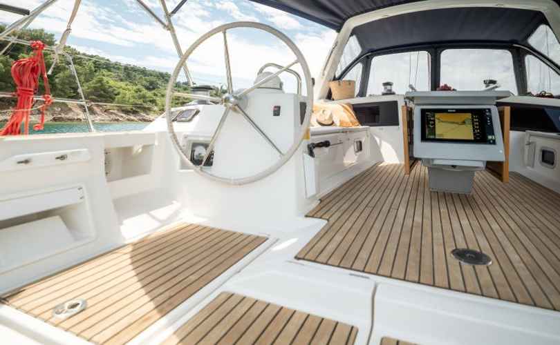 Oceanis 48