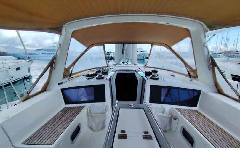 Oceanis 48