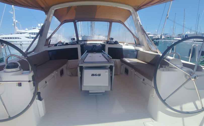 Oceanis 48