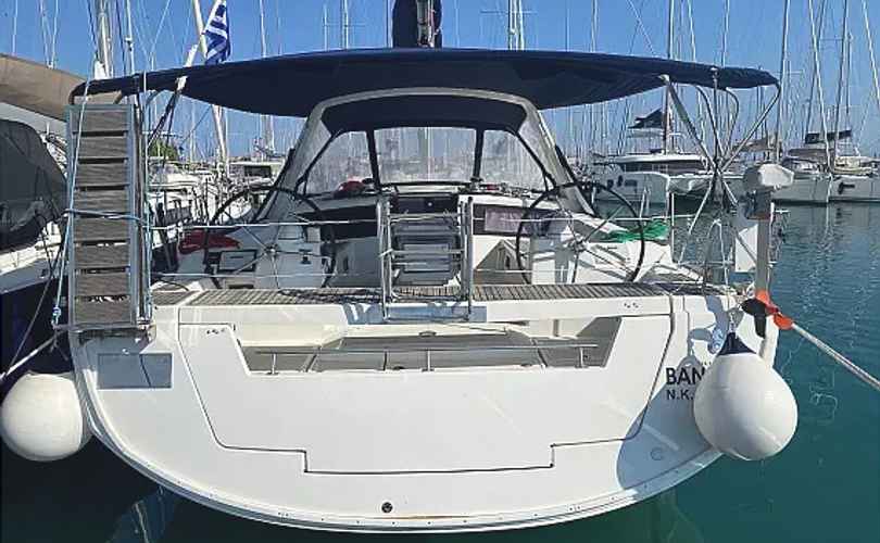 Oceanis 48