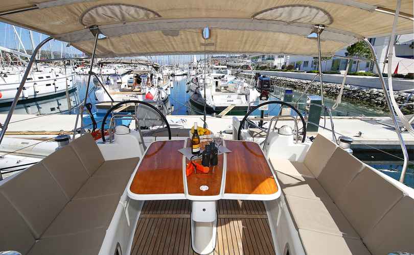 Photo Oceanis 50 Family (2011)