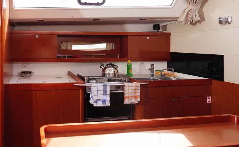 Photo Oceanis 50 Family (2012)