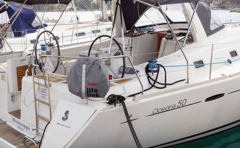 Photo Oceanis 50 Family (2012)