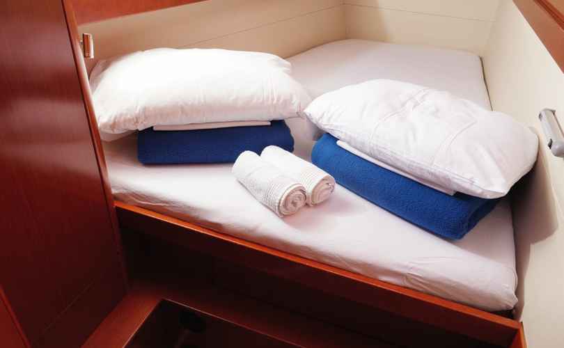 Photo Oceanis 50 Family (2012)